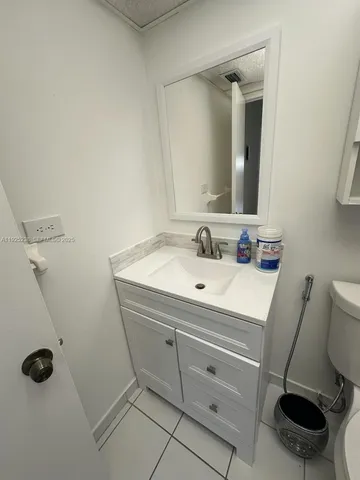 $2,100 | 8101 Southwest 72nd Avenue, Unit 312W, Miami, FL 33143