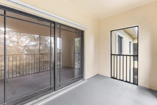 $1,900 | 2726 Anzio Court, Unit 308, Palm Beach Gardens, FL 33410