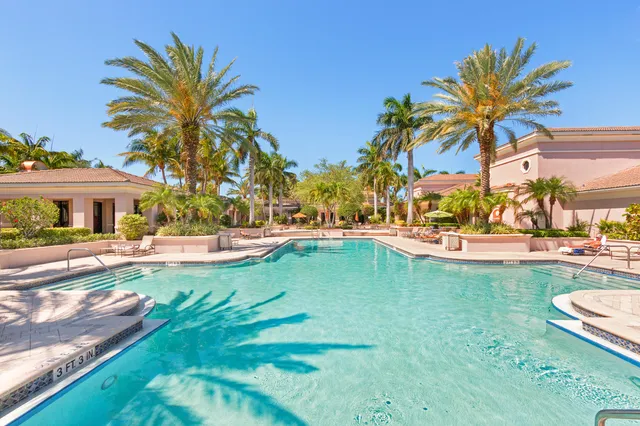 $1,900 | 2726 Anzio Court, Unit 308, Palm Beach Gardens, FL 33410