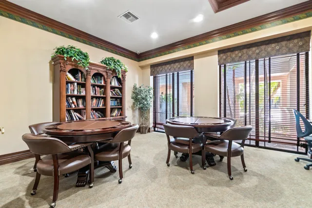 $1,900 | 2726 Anzio Court, Unit 308, Palm Beach Gardens, FL 33410