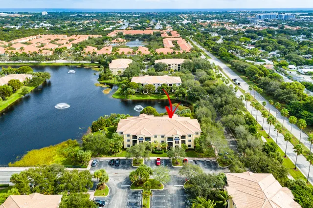 $1,900 | 2726 Anzio Court, Unit 308, Palm Beach Gardens, FL 33410