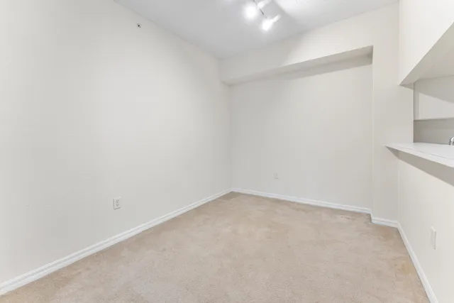 $1,900 | 2726 Anzio Court, Unit 308, Palm Beach Gardens, FL 33410