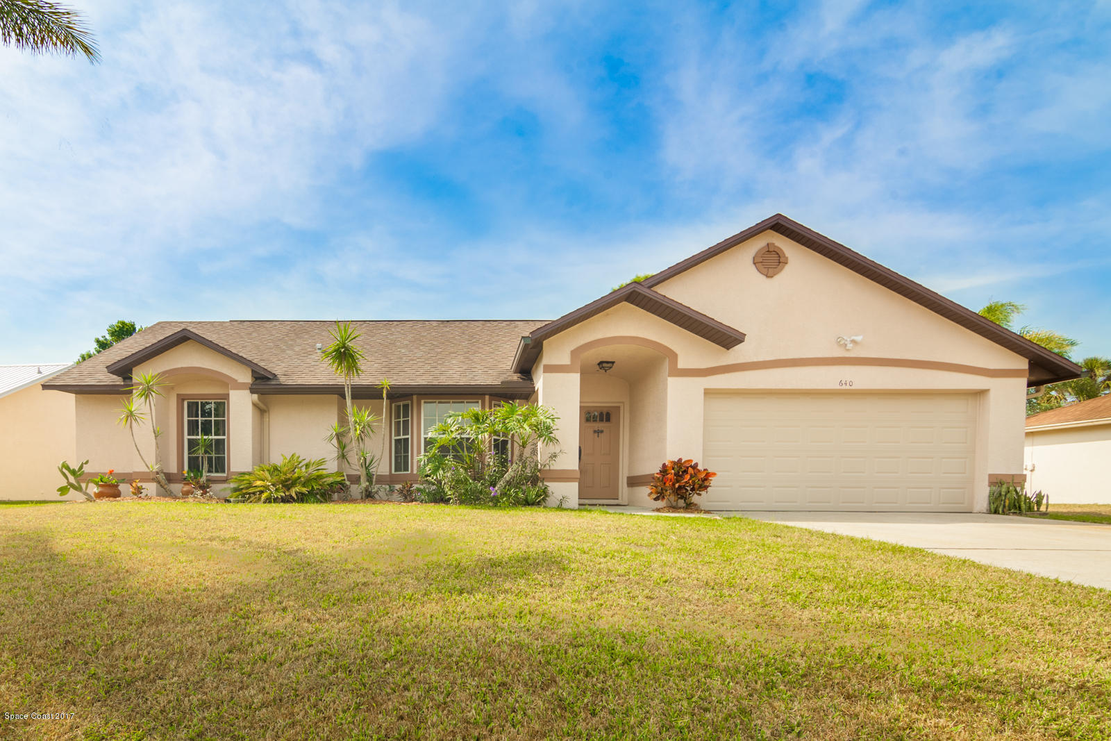 640 Crowberry Road Northeast Palm Bay, FL 32907 - Photo 1 of 16 Front