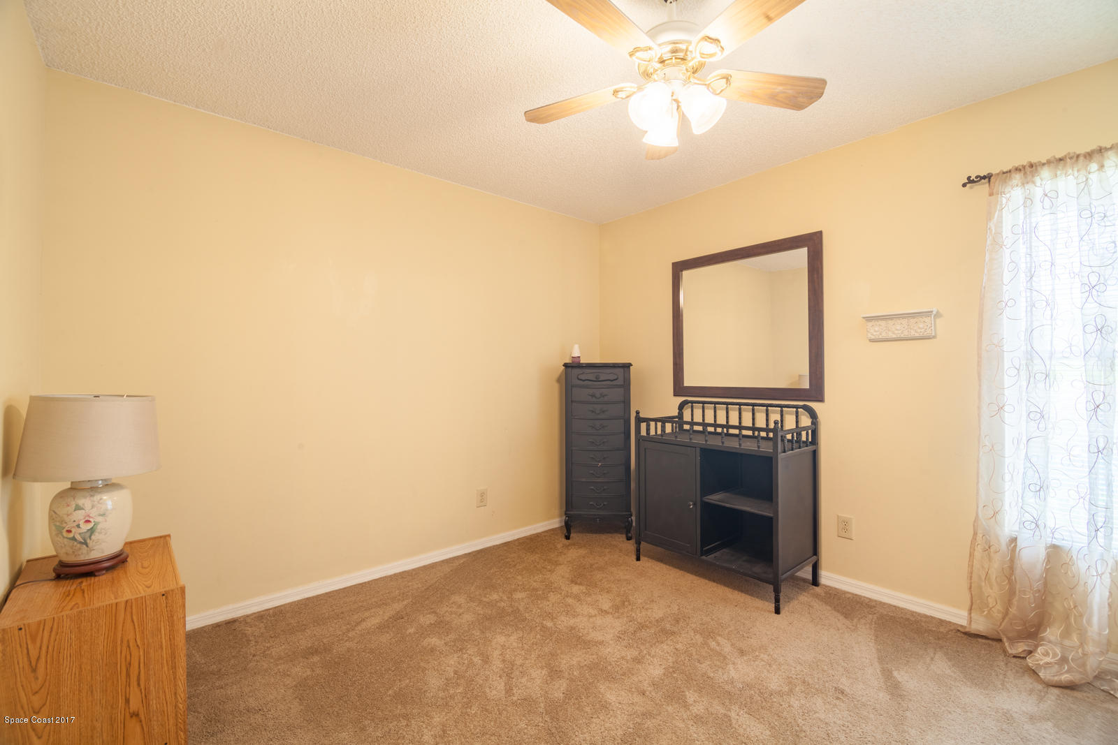 640 Crowberry Road Northeast Palm Bay, FL 32907 - Photo 13 of 16 Bedroom 3