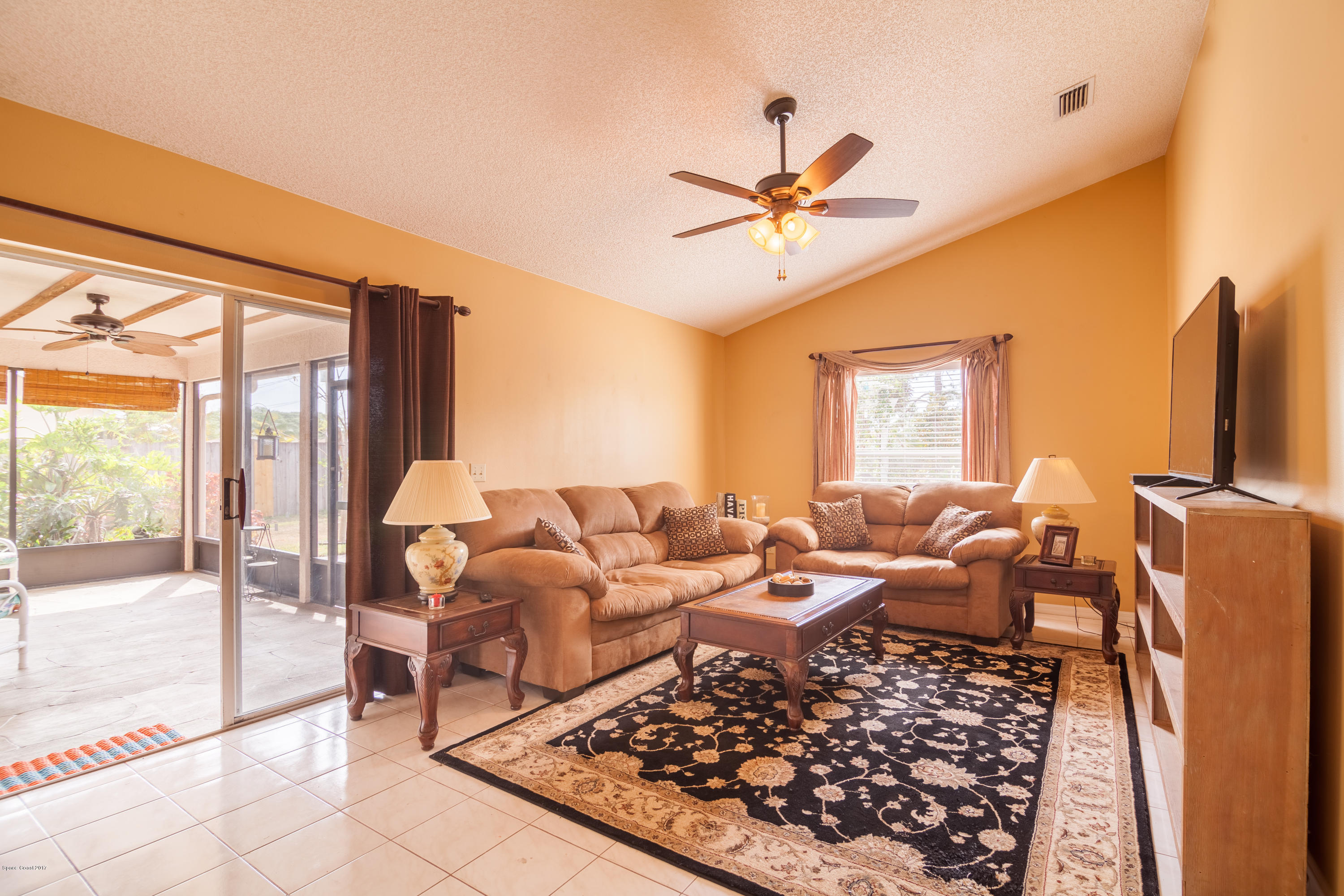 640 Crowberry Road Northeast Palm Bay, FL 32907 - Photo 8 of 16 Family Room