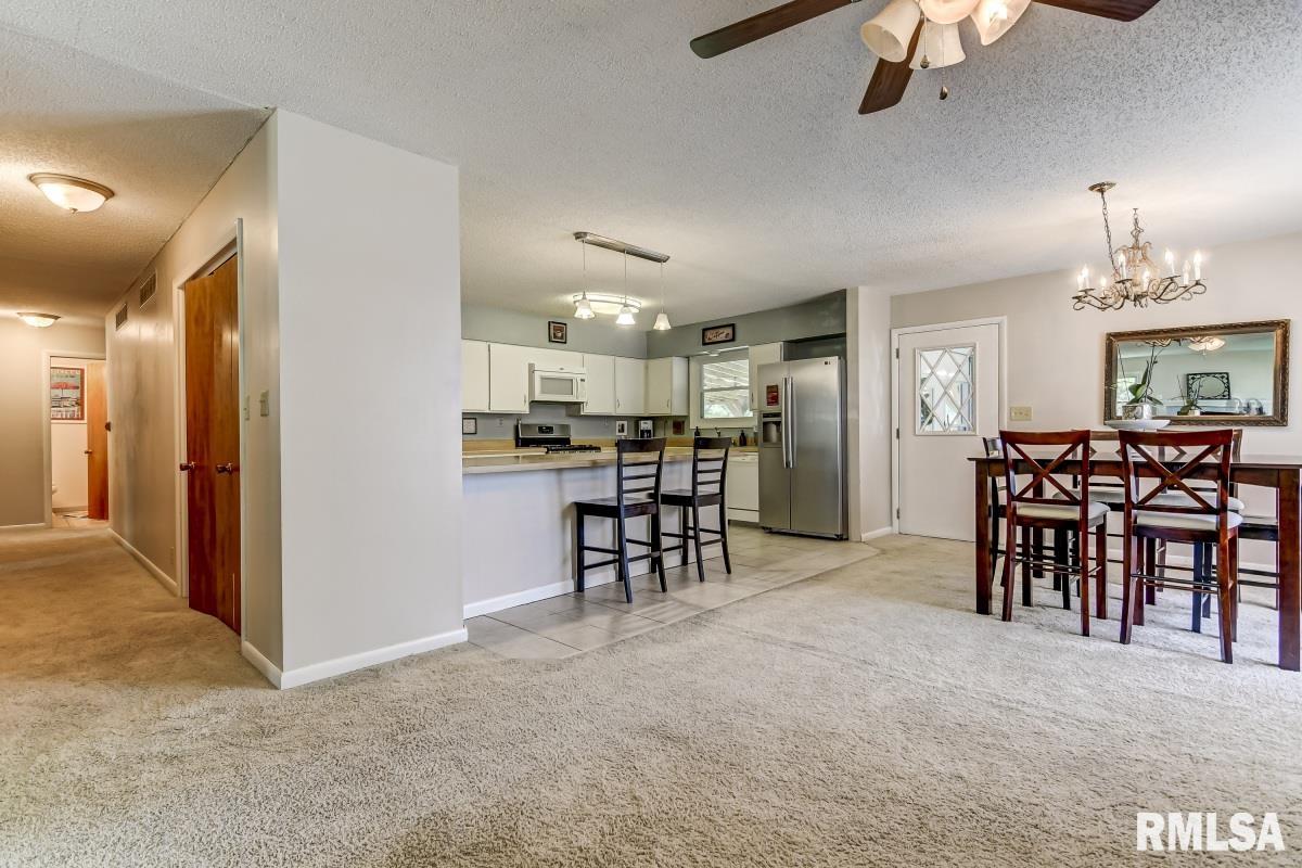 5423 Old Jacksonville Road Springfield, IL 62711 - Photo 11 of 46 Gallery Image 11