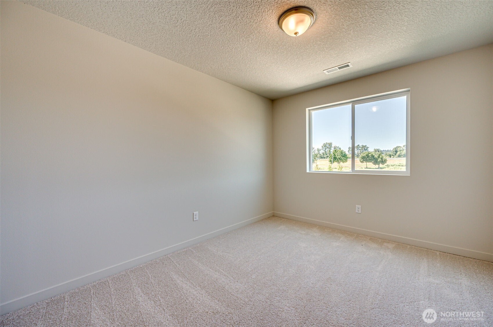 2002 Henderson Way Longview, WA 98632 - Photo 21 of 40