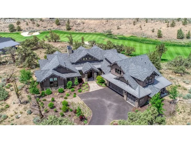 $1,995,000 | 15905 South W Wooden Trestle Court, Powell Butte, OR 97753