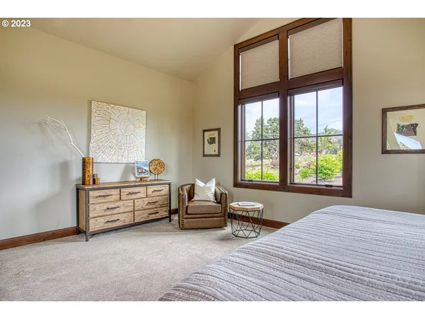 $1,899,000 | 15905 South W Wooden Trestle Court, Powell Butte, OR 97753