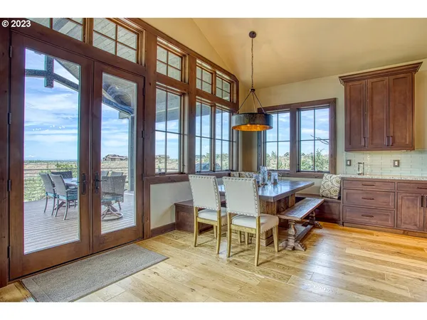 $1,899,000 | 15905 South W Wooden Trestle Court, Powell Butte, OR 97753