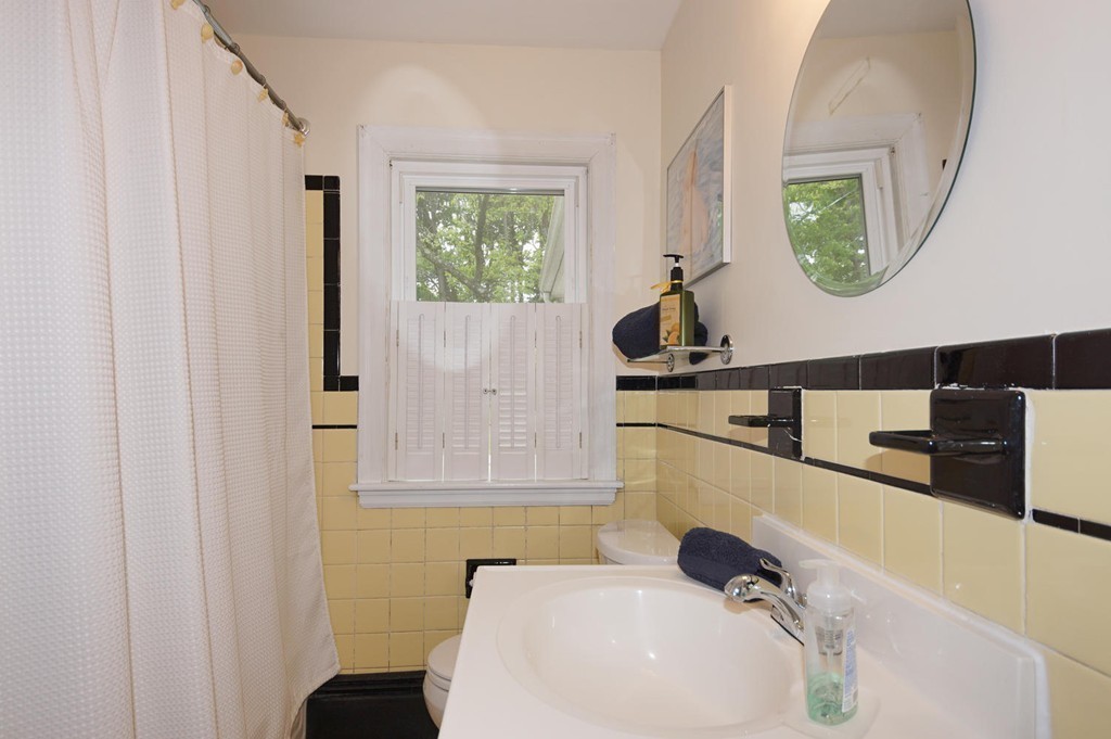30 Old Colony Road Arlington, MA 02474 - Photo 14 of 22