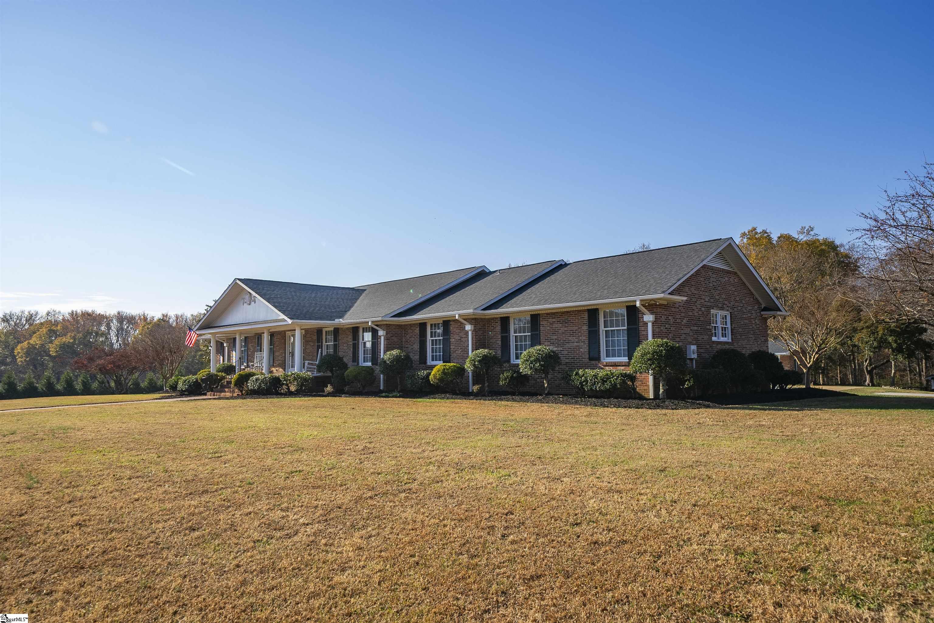 117 Hammond Road Simpsonville, SC 29680 - Photo 2 of 25