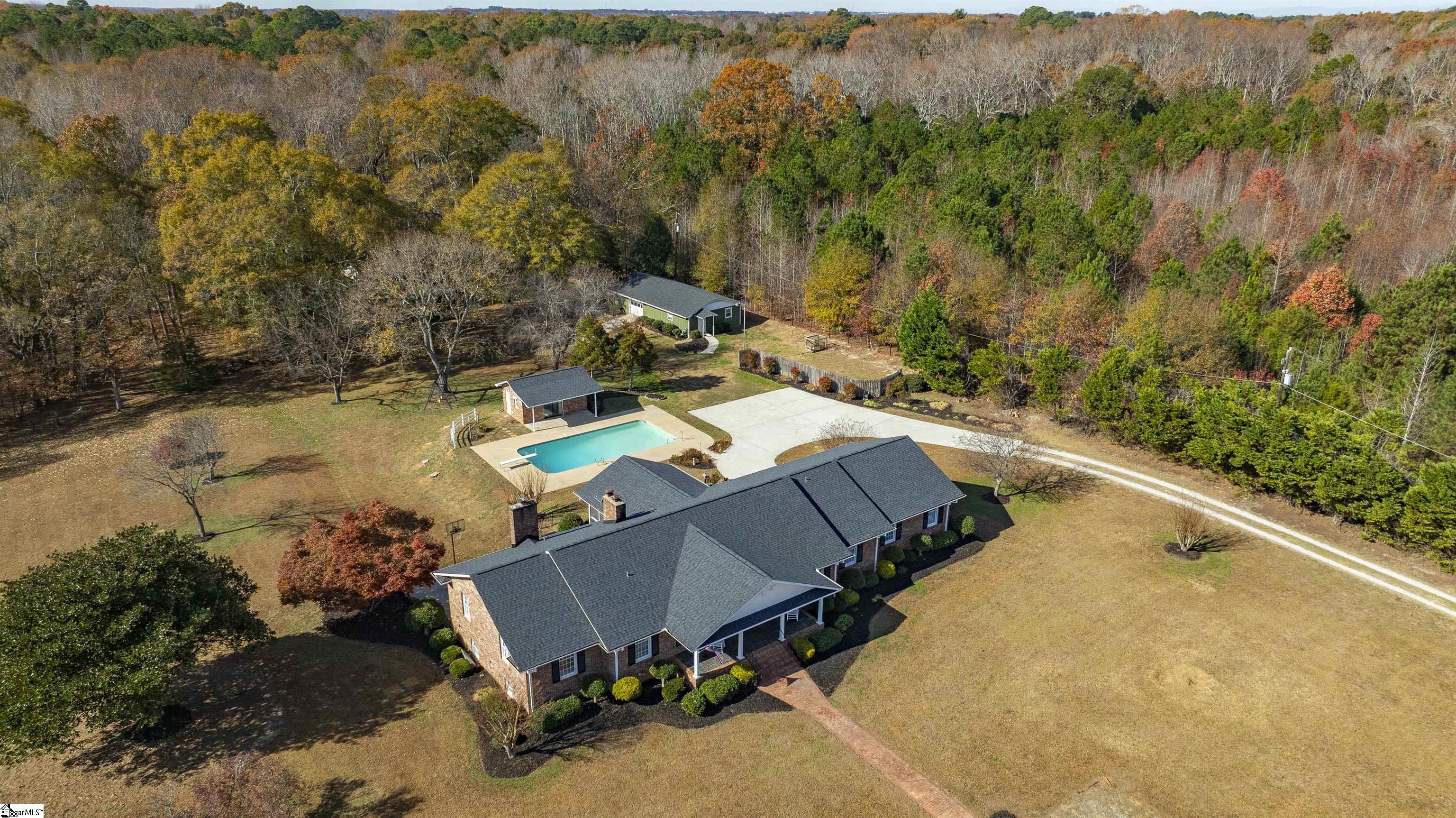 117 Hammond Road Simpsonville, SC 29680 - Photo 3 of 25