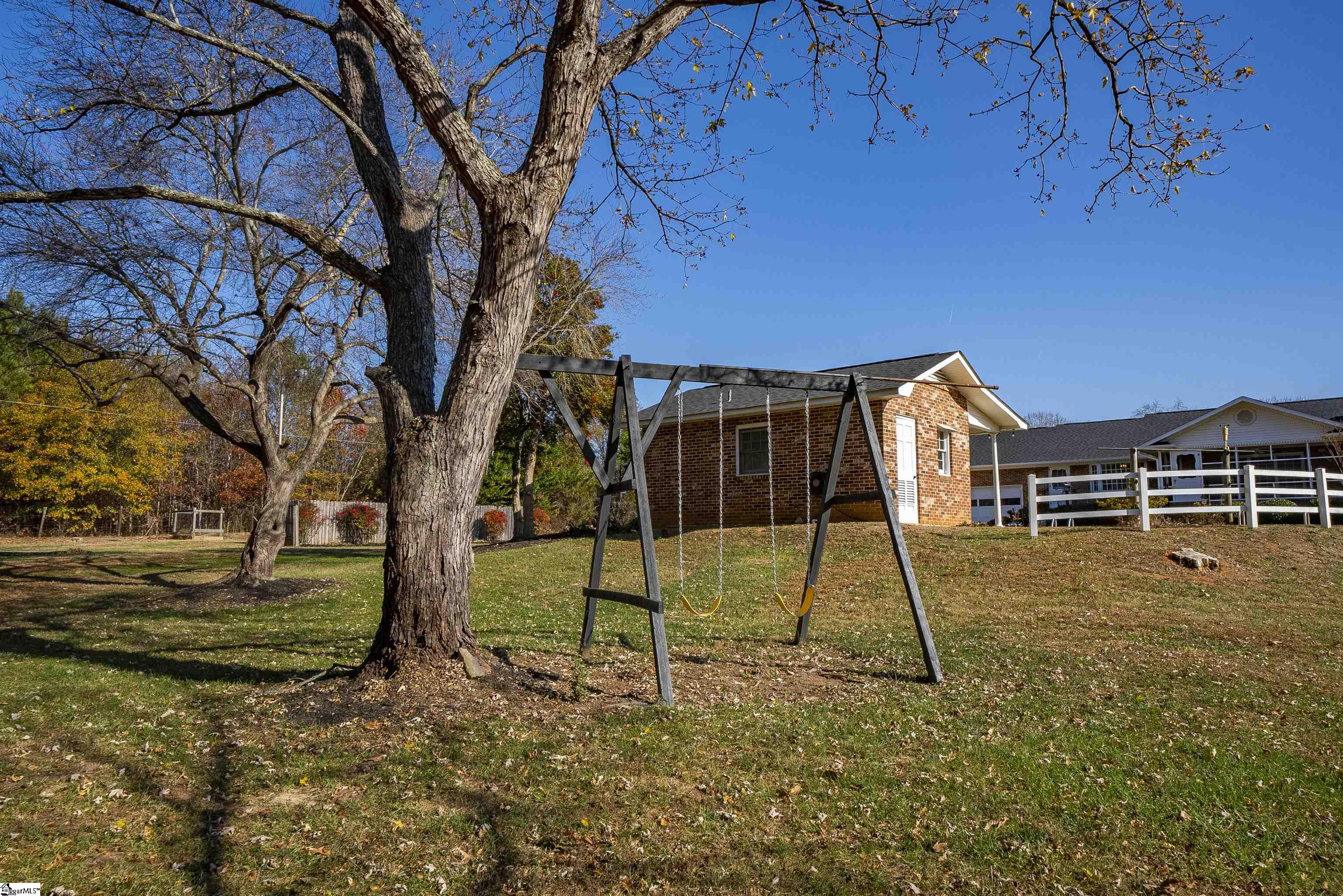 117 Hammond Road Simpsonville, SC 29680 - Photo 6 of 25