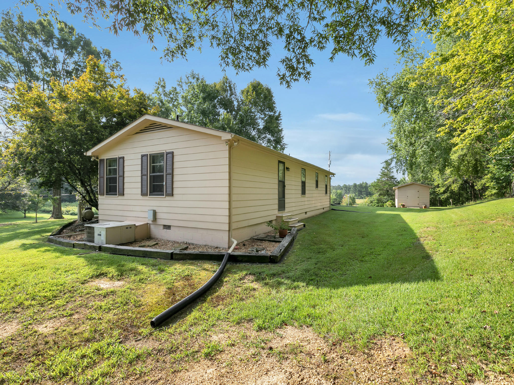 374 West Broadacre Road Northwest Dalton, GA 30721 - Photo 26 of 29 849A6340