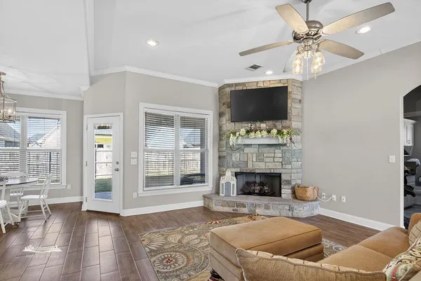 $325,000 | 505 Hempstead Circle, Benton, LA 71006