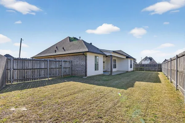 $325,000 | 505 Hempstead Circle, Benton, LA 71006