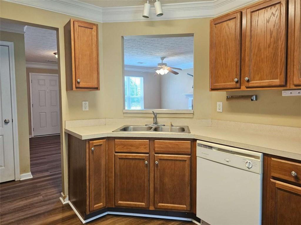121 Governor Lane Temple, GA 30179 - Photo 16 of 36