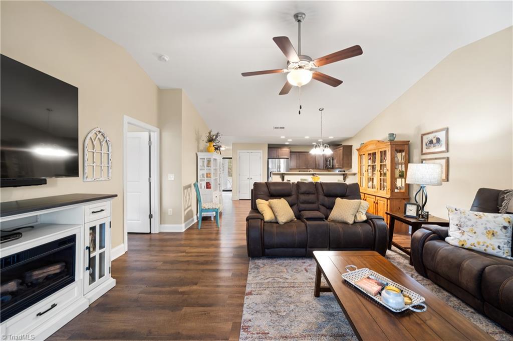 202 Oak Ridge Drive Archdale, NC 27263 - Photo 14 of 33