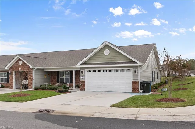 $299,900 | 202 Oak Ridge Drive, Archdale, NC 27263