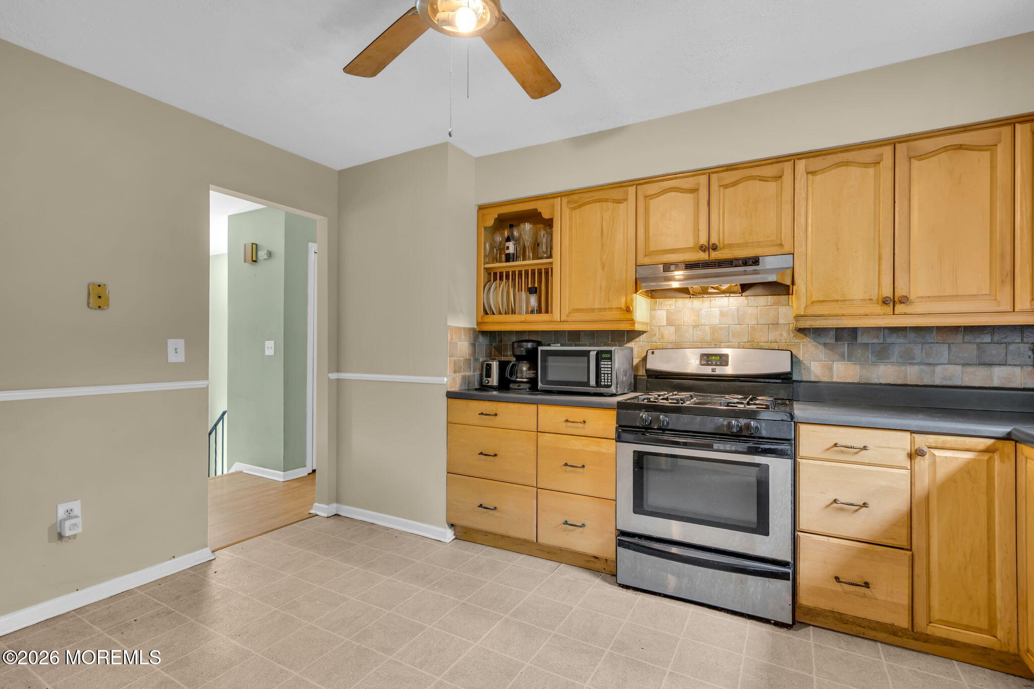 52 Lorelei Drive Howell, NJ 07731 - Photo 8 of 31 16-web-or-mls-DSC06119