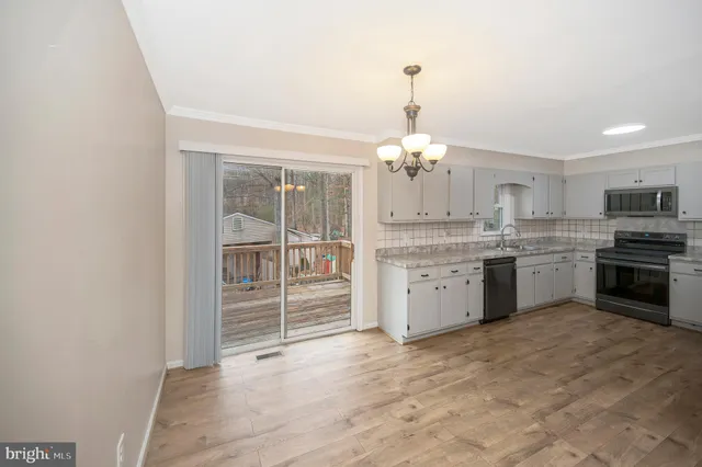 $369,900 | 47 Ocala Lane, Fredericksburg, VA 22408