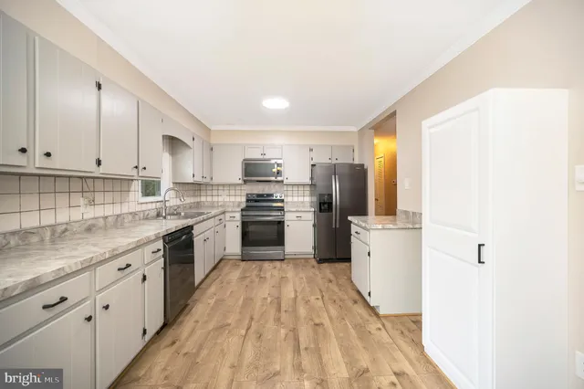 $369,900 | 47 Ocala Lane, Fredericksburg, VA 22408