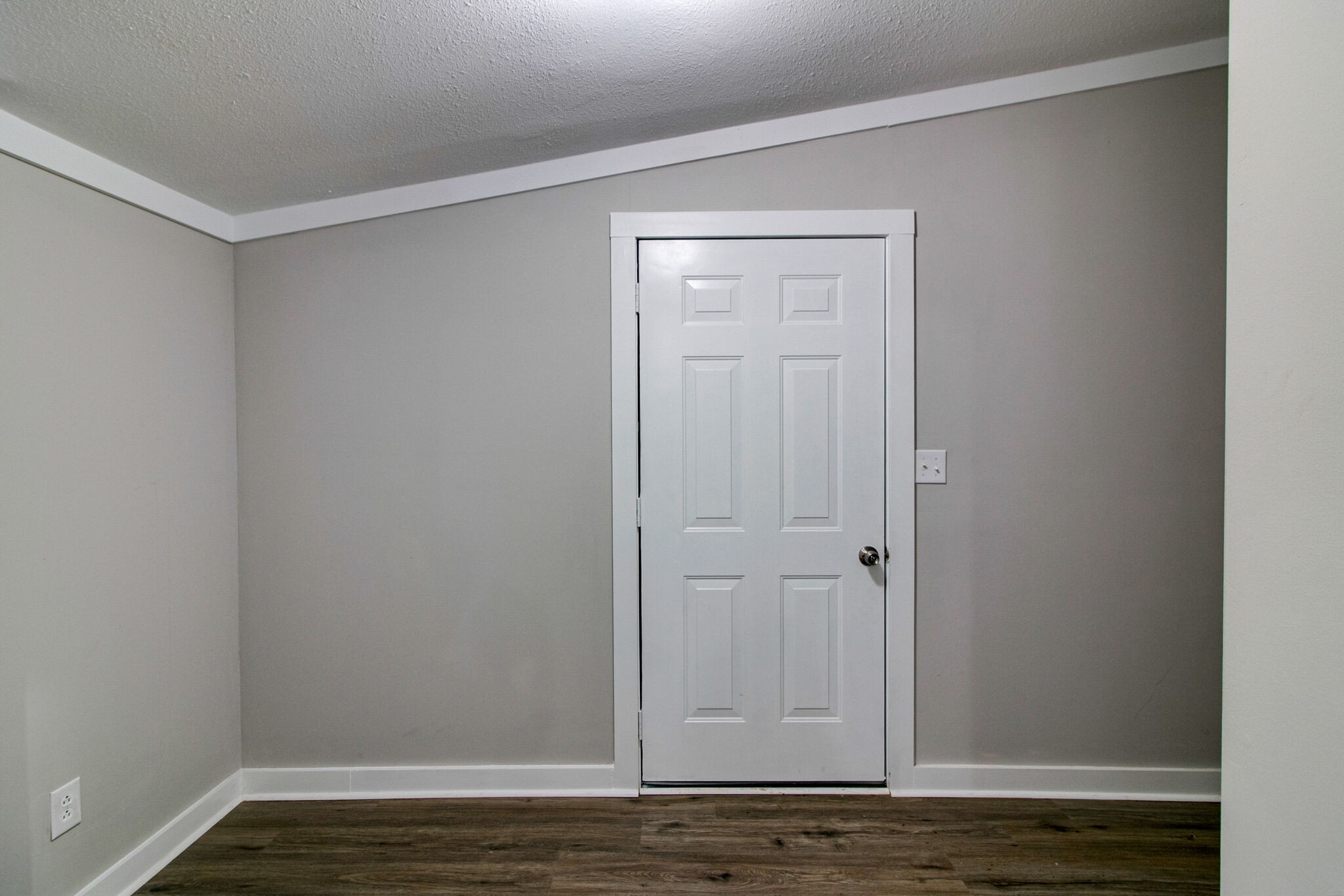 1339 Edmenson Road Clarksville, TN 37040 - Photo 12 of 29 Gallery Image 12