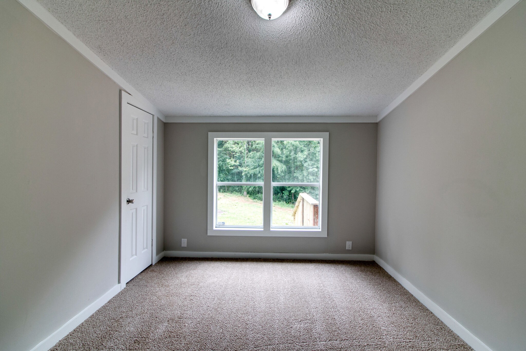 1339 Edmenson Road Clarksville, TN 37040 - Photo 16 of 29 Gallery Image 16