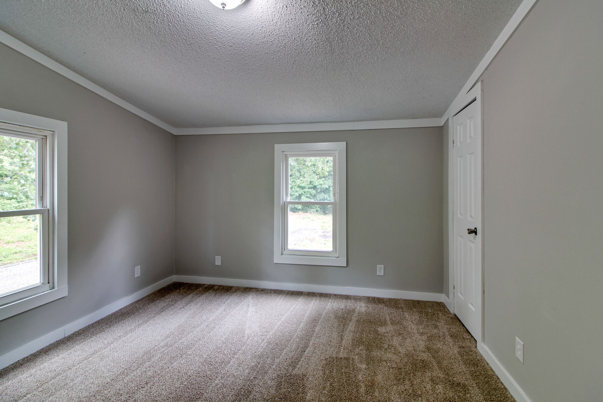 1339 Edmenson Road Clarksville, TN 37040 - Photo 19 of 29 Gallery Image 19
