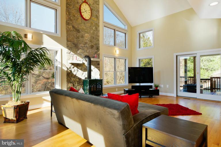 38774 Lime Kiln Road Leesburg, VA 20175 - Photo 26 of 30 Family Room