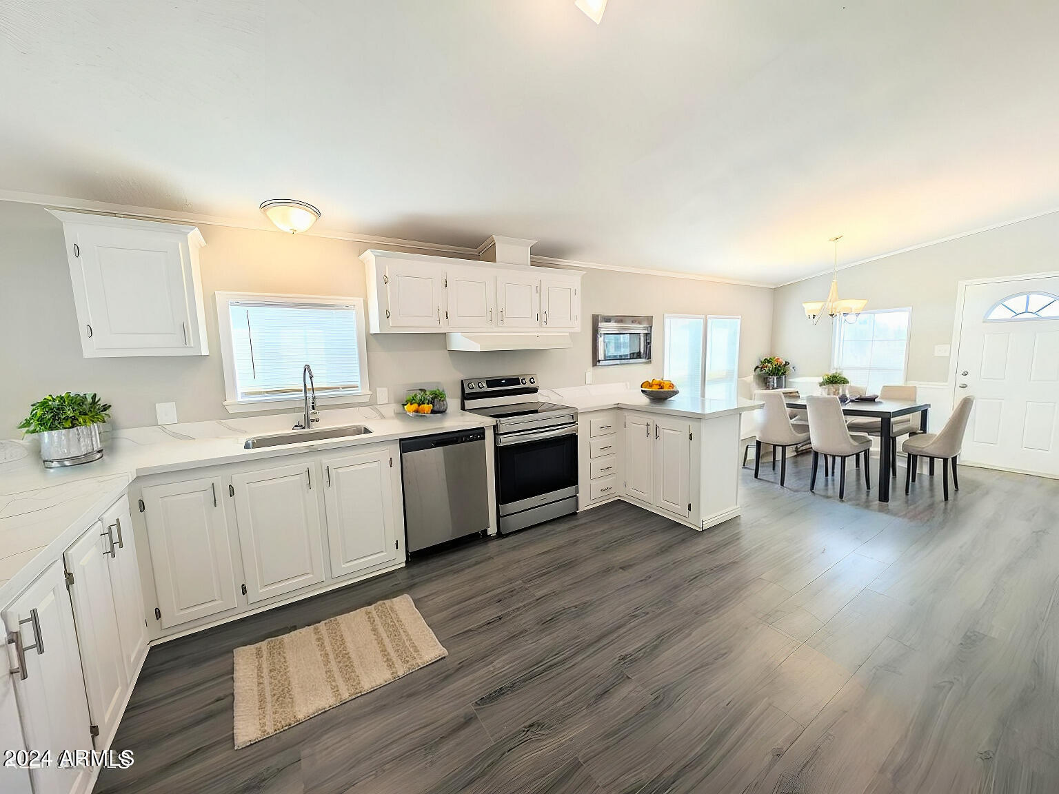 Virtual Staging - 6763828_4_3 - October