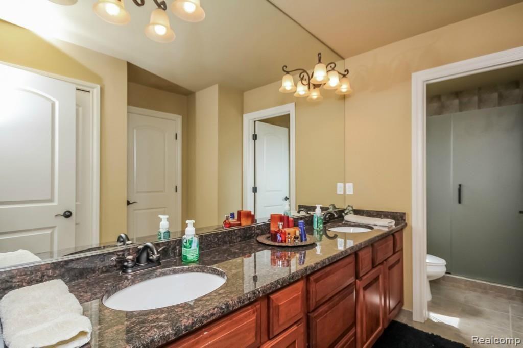 1581 Traceky Drive Rochester Hills, MI 48306 - Photo 48 of 67