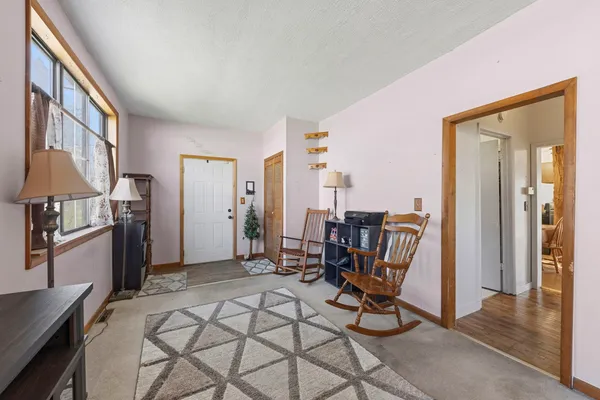 $225,000 | 604 South Hugh Street, Plano, IL 60545