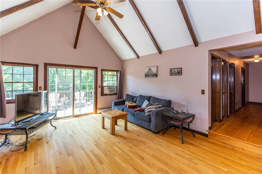 8 Evans Road Smithfield, RI 02814 - Photo 11 of 31