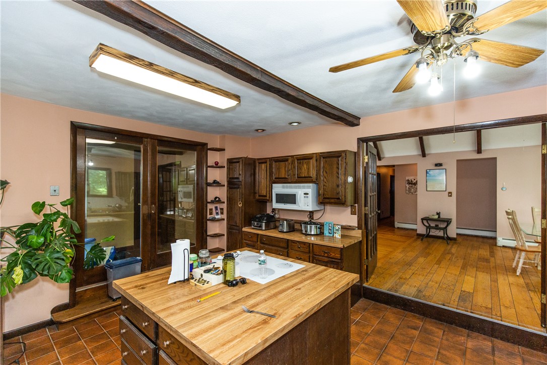 8 Evans Road Smithfield, RI 02814 - Photo 16 of 31