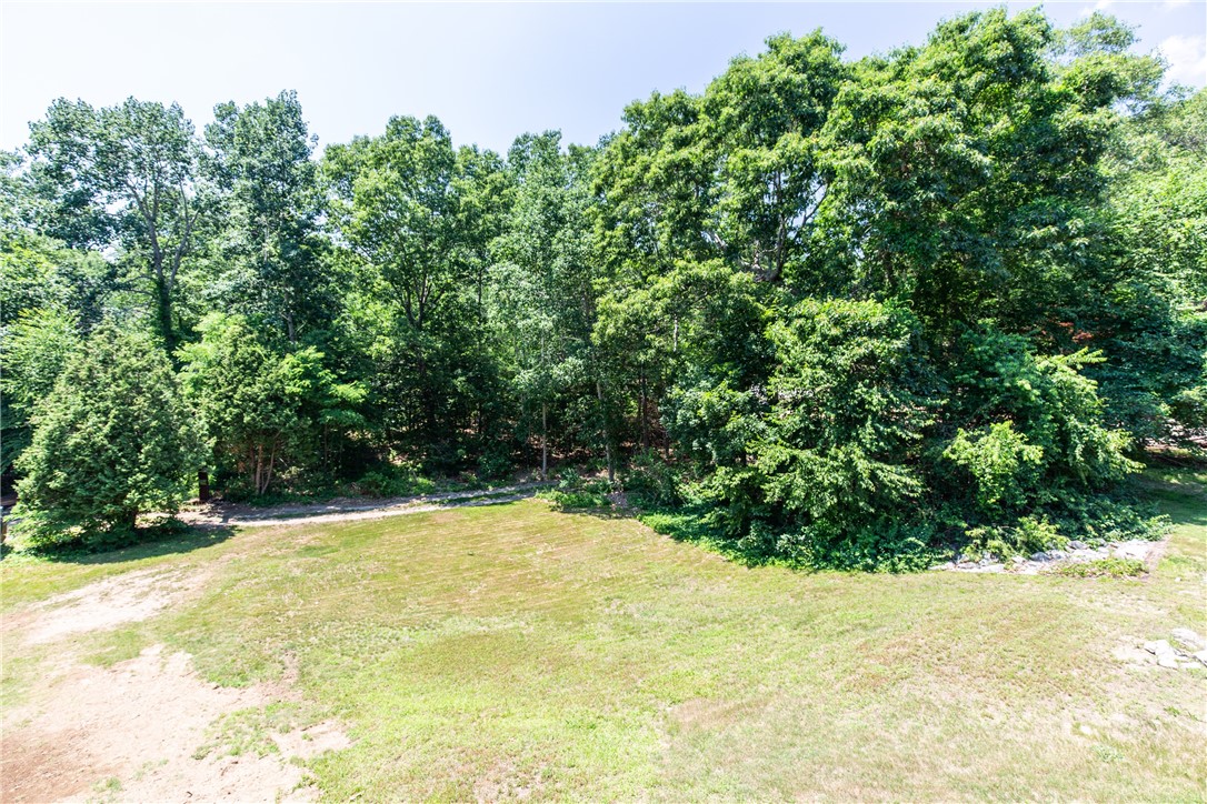 8 Evans Road Smithfield, RI 02814 - Photo 26 of 31