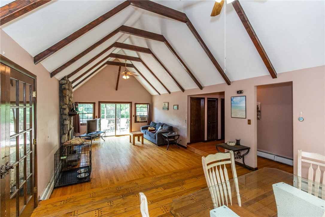 8 Evans Road Smithfield, RI 02814 - Photo 10 of 31