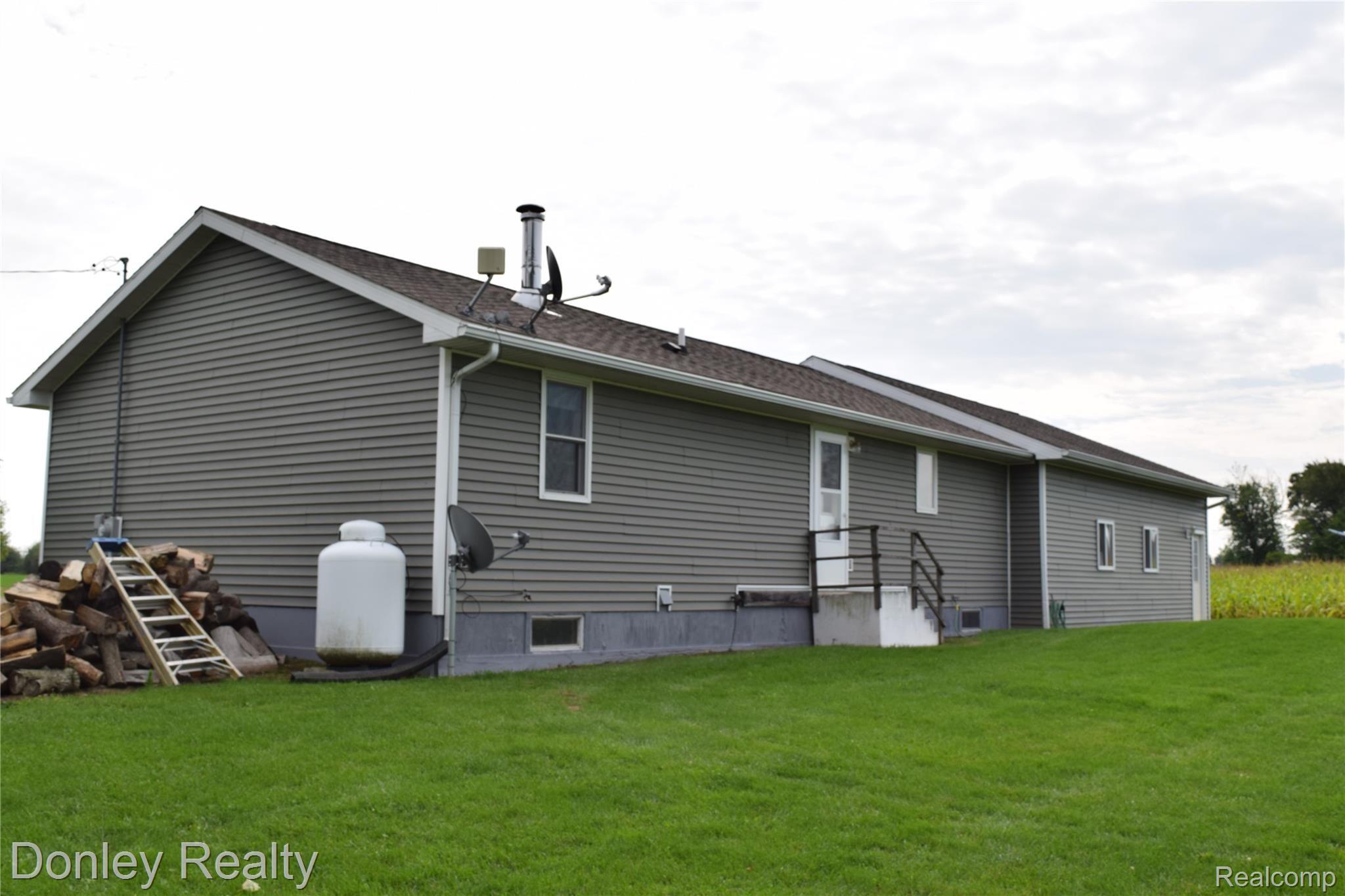 4600 McCready Road Marlette, MI 48453 - Photo 45 of 49 DSC_4066.JPG