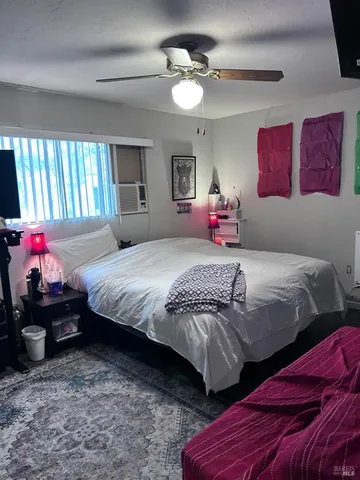 $2,100,000 | 290 Robles Drive, Lakeport, CA 95453