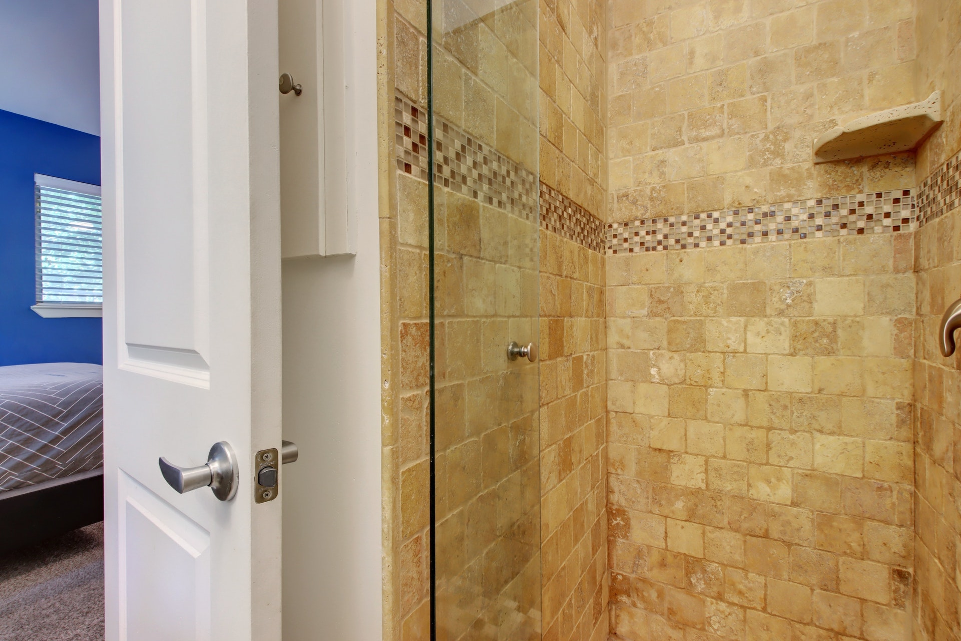 6709 Columbia Drive Austin, TX 78723 - Photo 17 of 24 a bathroom with a shower
