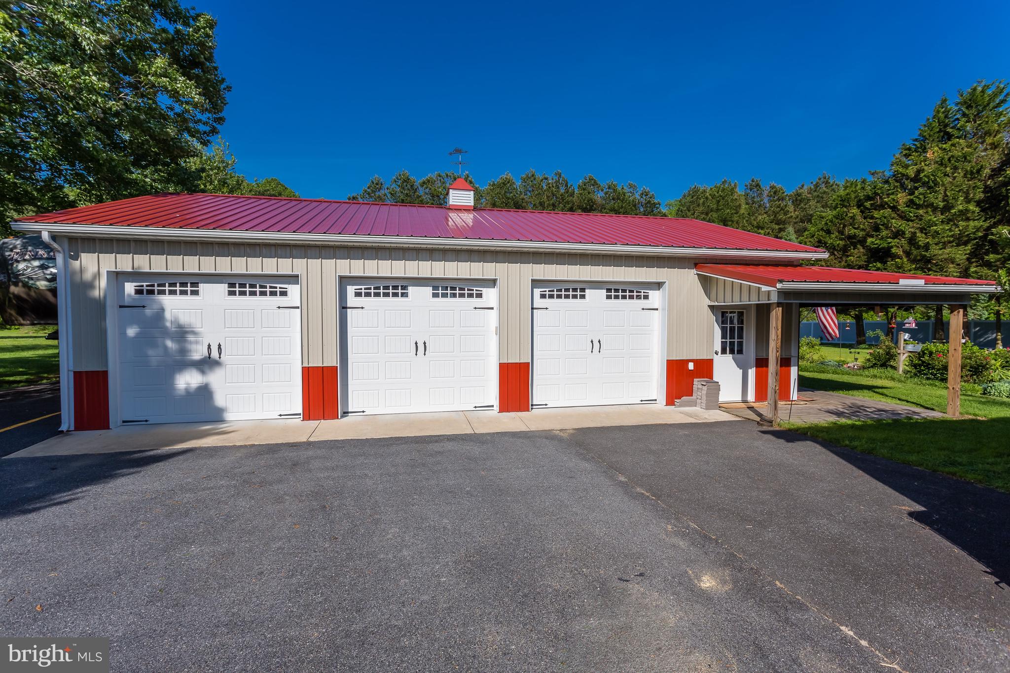 20405 Bucks Branch Road Bridgeville, DE 19933 - Photo 43 of 56 lARGE OUTBUILDING WITH 4 CAR GARAGE AND WOKSHOP