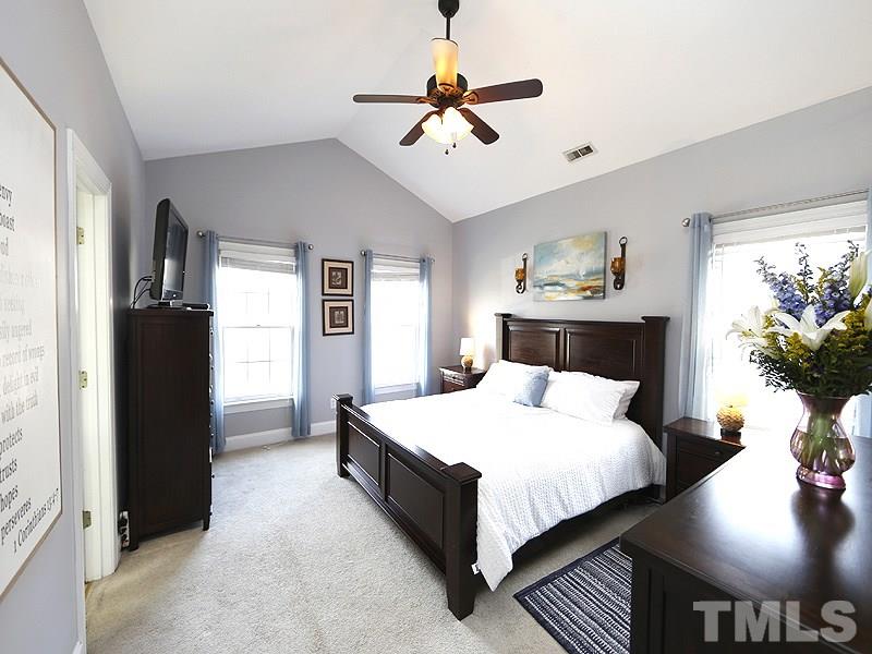 5305 Back Sail Court Raleigh, NC 27613 - Photo 7 of 18 Vaulted Ceiling..spacious master bedroom.