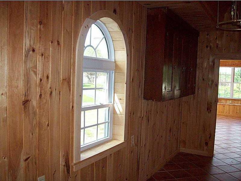 896 Coldbrook Road Hermon, ME 04401 - Photo 11 of 29 Living Room.