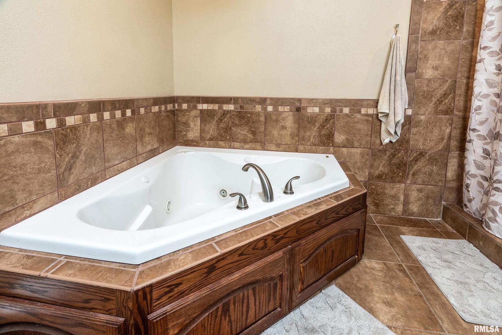 3860 Boyd Road Jonesboro, IL 62952 - Photo 40 of 43