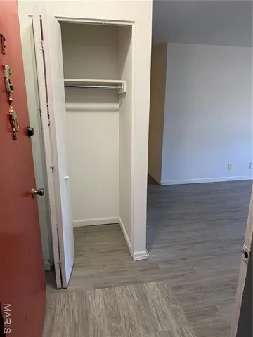 $79,900 | 9925 Bunker Hill Drive, Unit F, St. Louis, MO 63123