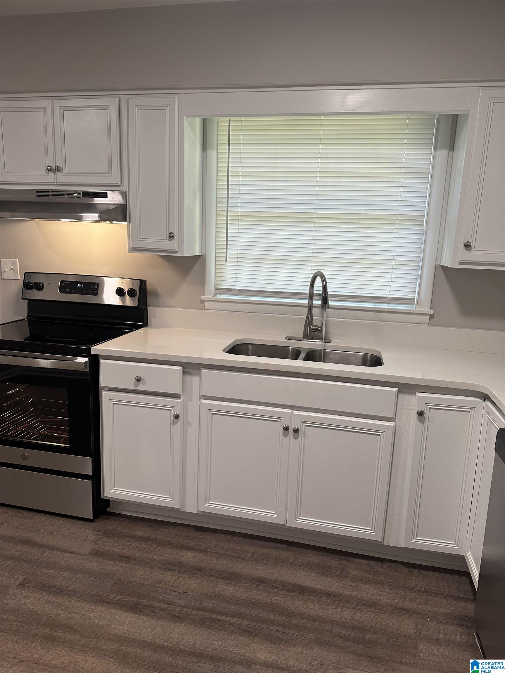 708 Idlewood Road Birmingham, AL 35215 - Photo 8 of 18