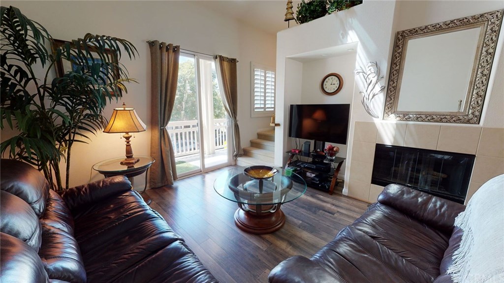 17 Gazania Way Ladera Ranch, CA 92694 - Photo 4 of 29