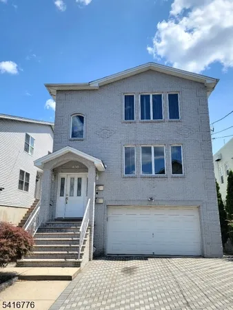 $3,000 | 430 Elm Street, Kearny, NJ 07032