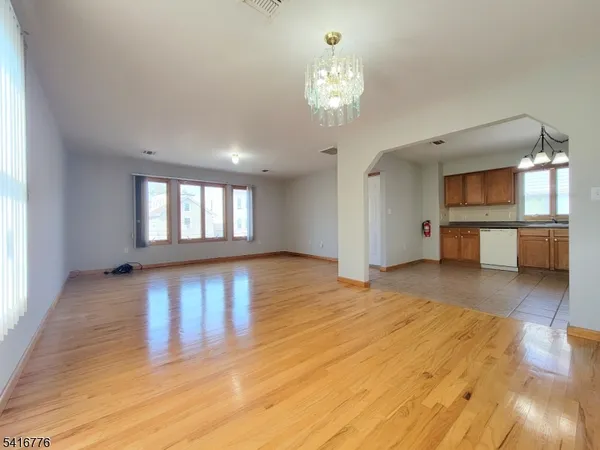 $3,000 | 430 Elm Street, Kearny, NJ 07032
